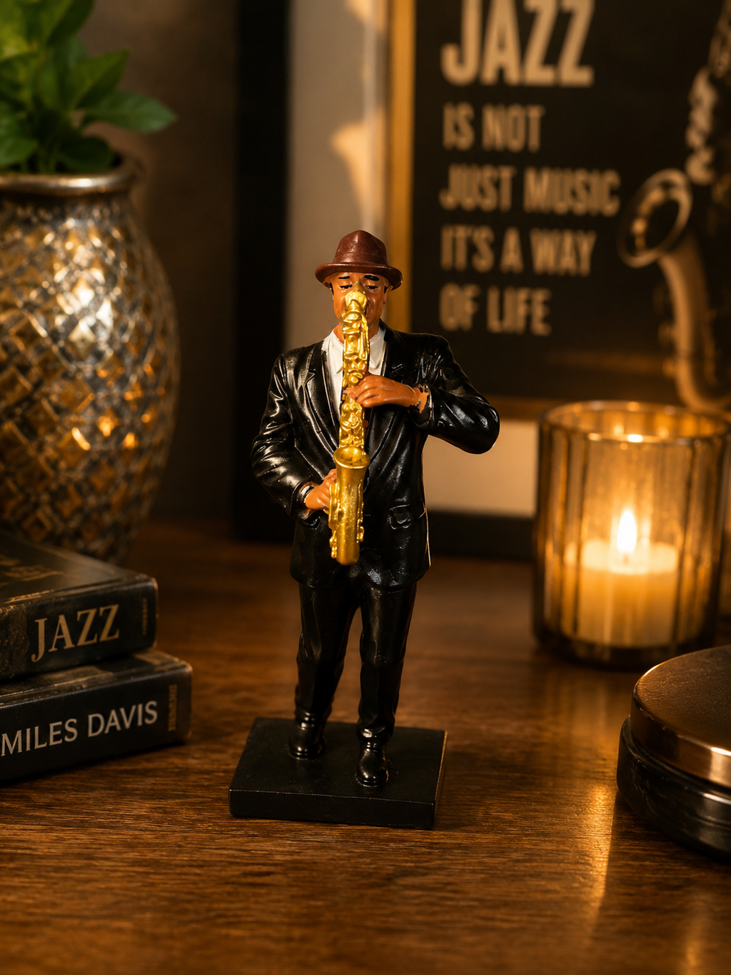 Golden Sax Maestro