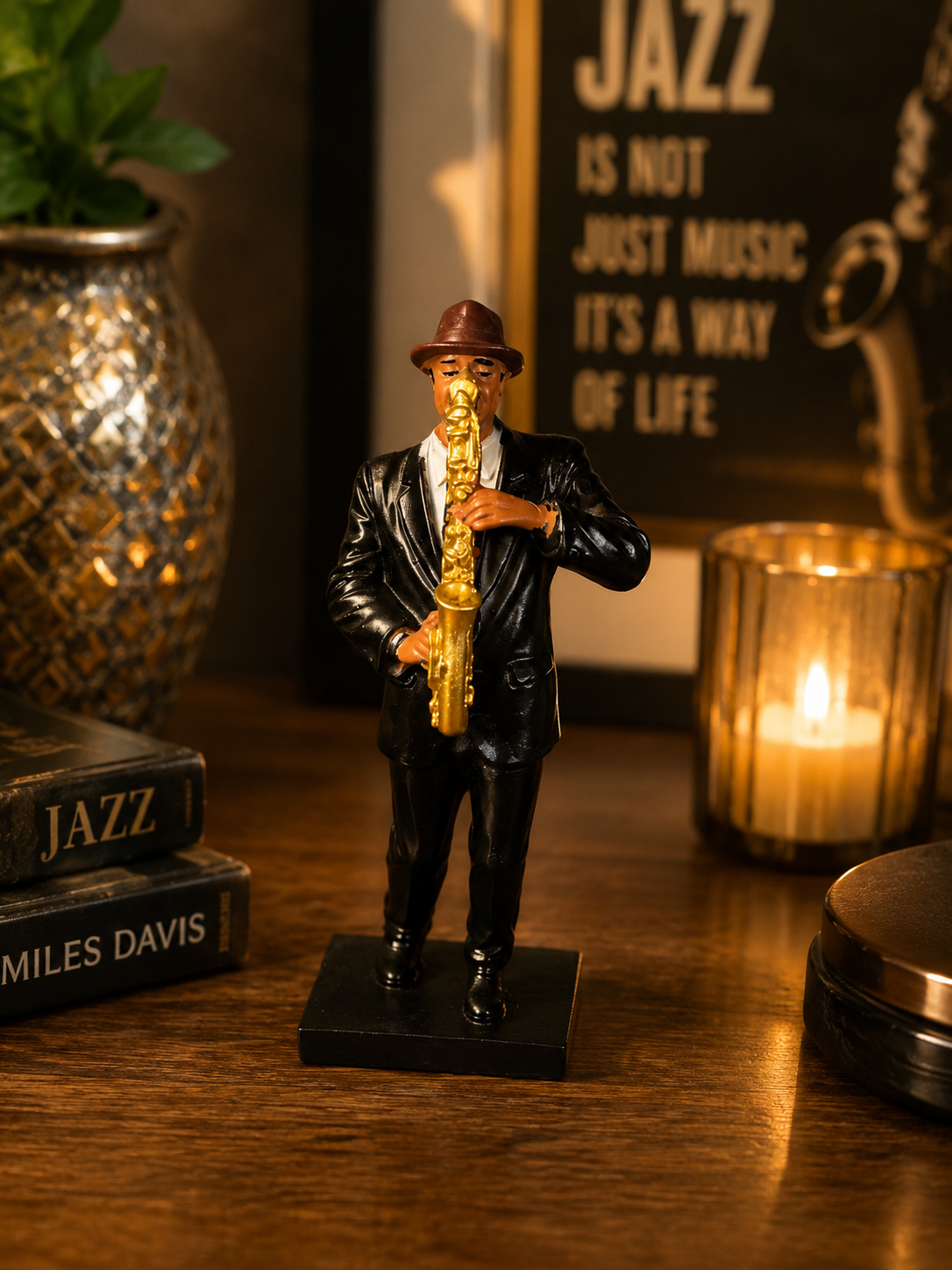 Golden Sax Maestro