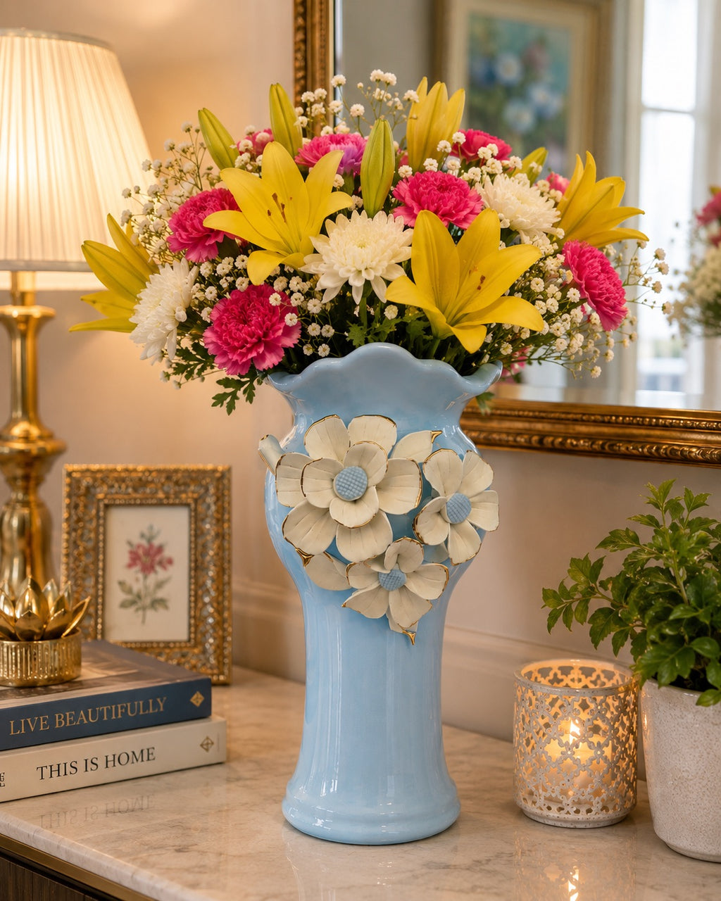 Petal Charm Vase